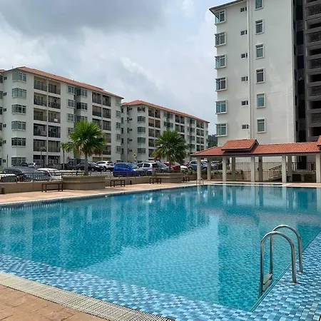 Inap Kayangan @ Puncak Alam With Swimming Pool Apartment Bandar Puncak Alam Exterior photo
